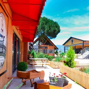 Old Farm Otel
